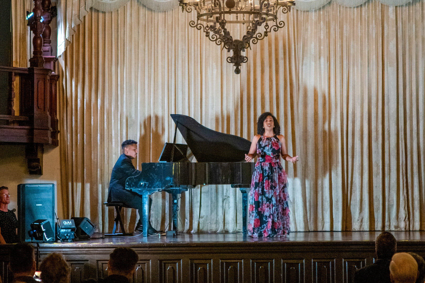 Concierto en la Casa de España — 16